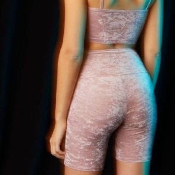 TNA Atmosphere Velvet Short 7” XXS - Picture 5 of 5